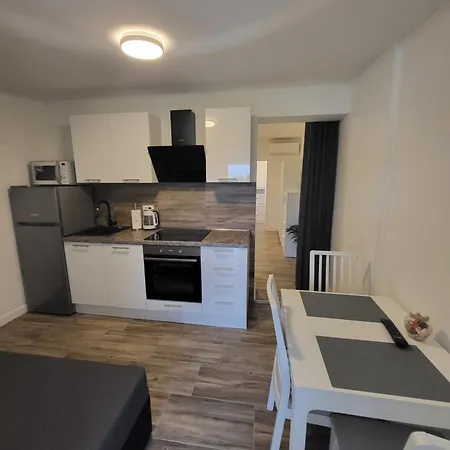 I Sobe Mara بيت ضيافة 3*