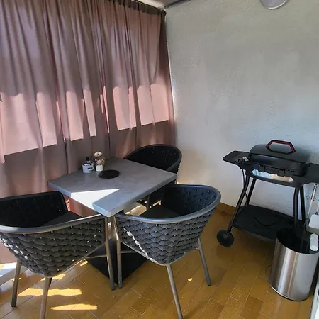 Casa de hóspedes I Sobe Mara